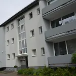 מלון Neu - & 3*