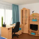 Neu - & 3* היידלברג