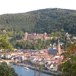 Neu - &