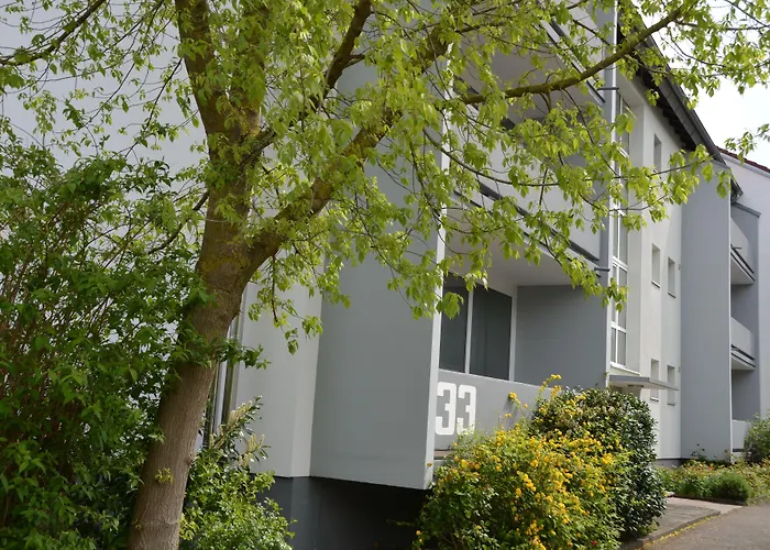 Neu - Guesthouse&apartments Hotel