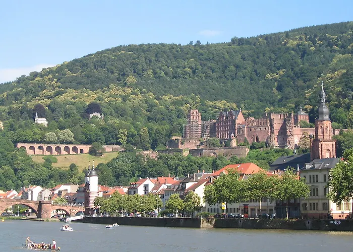 Neu - Guesthouse&apartments Hotel