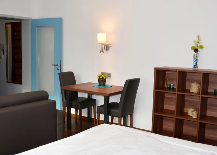 Neu - Guesthouse&apartments 3*